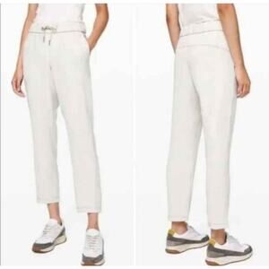 NWT! Lululemon On the Fly 7/8 Pant Woven, Silverstone, W5BPMS, Size 6